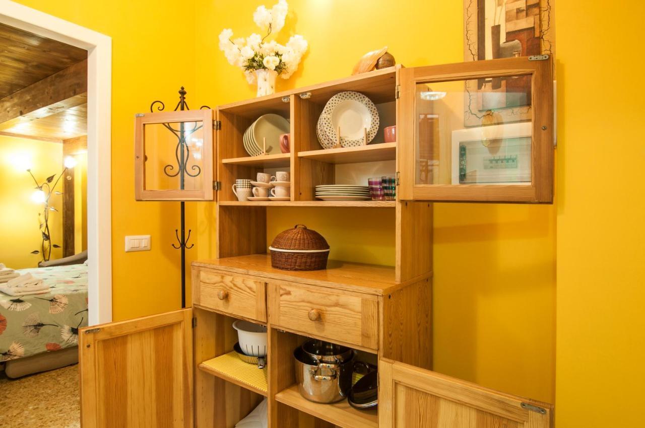 Wood Easy Flat Apartment Rom
